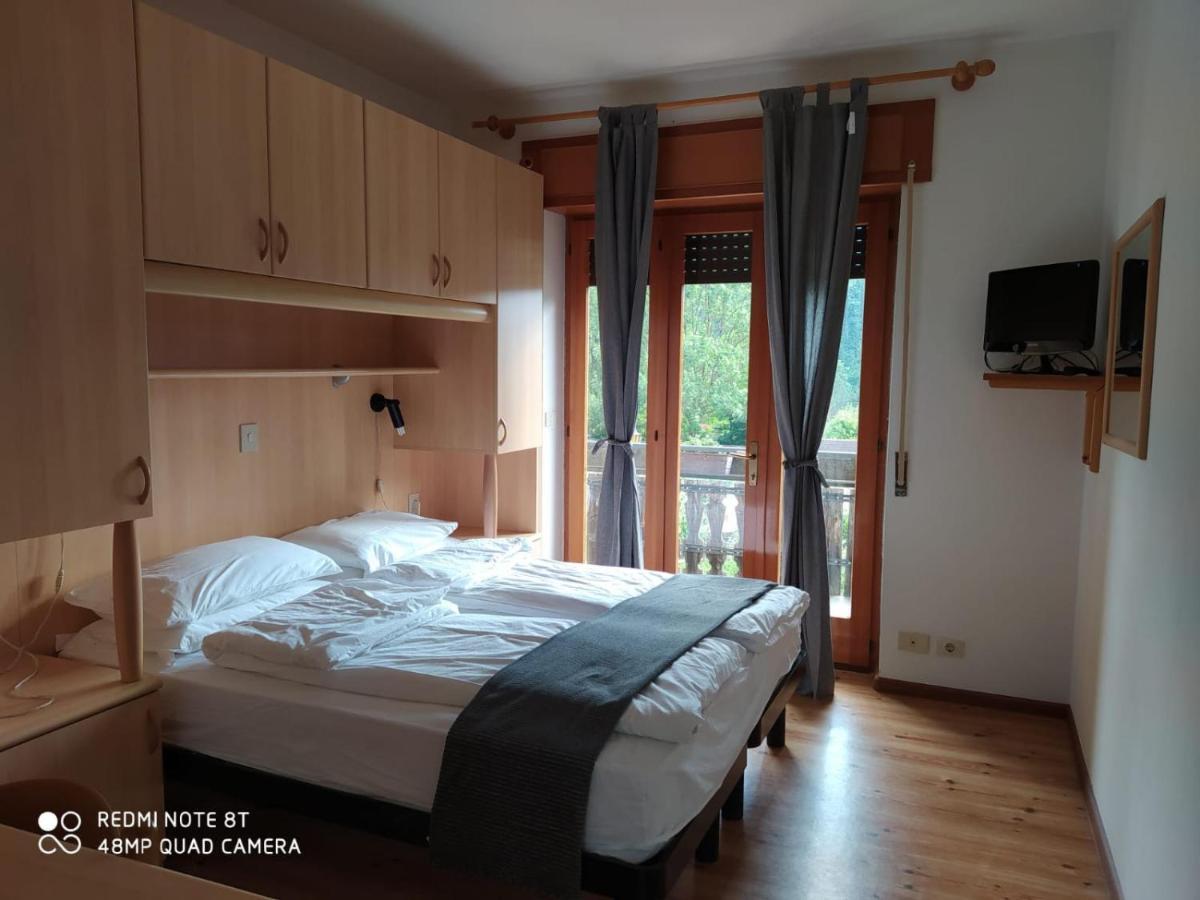 Sporting Hotel Club Pelos Eksteriør bilde